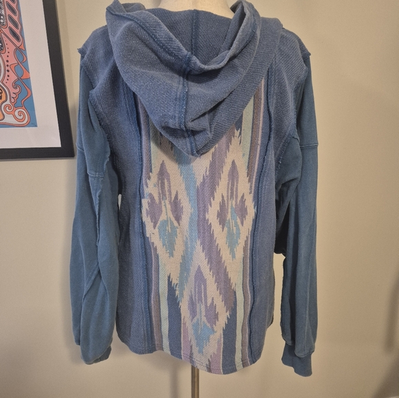 FREE PEOPLE Blue Hooded Baja Pullover poncho Like New Oversized  Hippie Boho - Picture 3 of 14